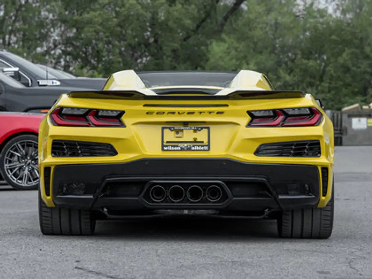 Chevrolet Corvette снимка Chevrolet Corvette