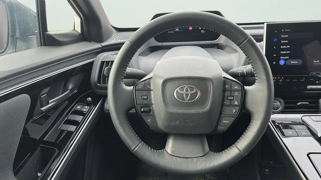 Toyota bZ4X снимка Toyota bZ4X