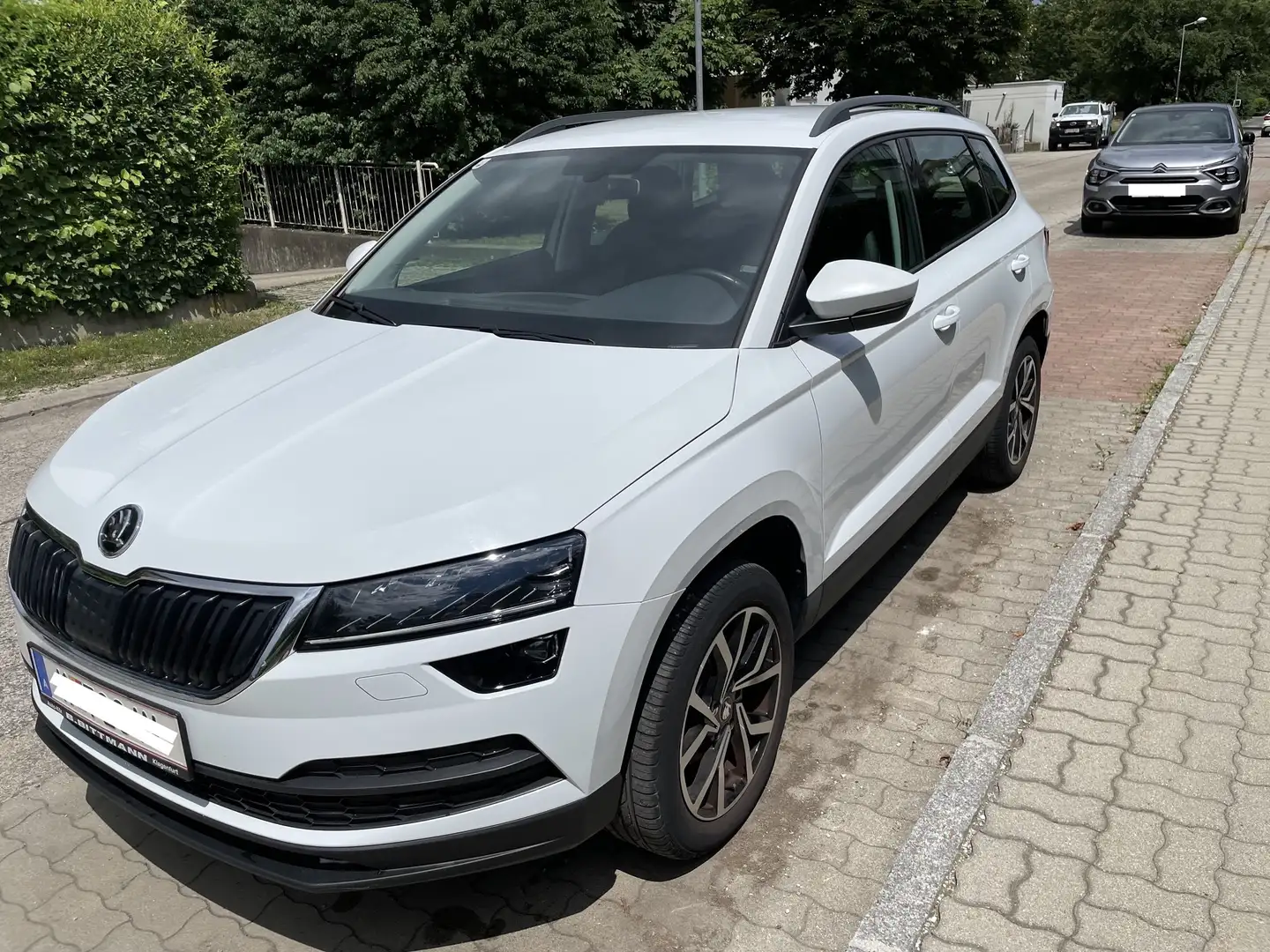 Skoda Karoq Karoq Style Plus 1,5 TSI 110kW 7DSG Weiß - 2