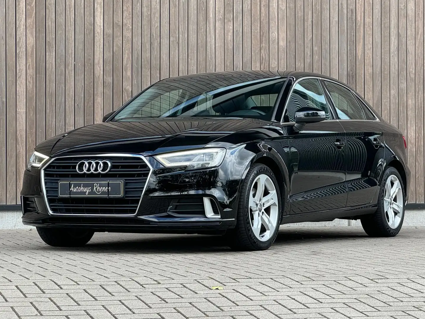 Audi A3 Limousine 1.0 TFSI Sport Lease Edition|Dealer OH| Zwart - 2