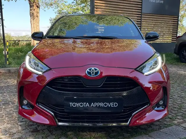 Toyota Yaris view 8
