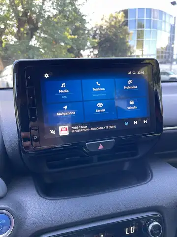 Toyota Yaris view 12
