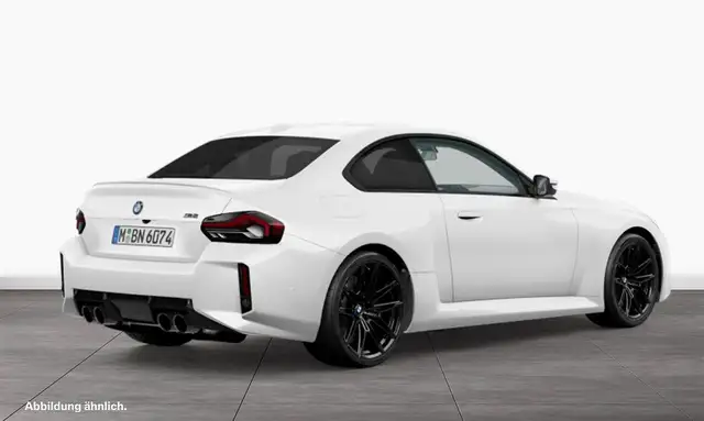 BMW M2 view 2