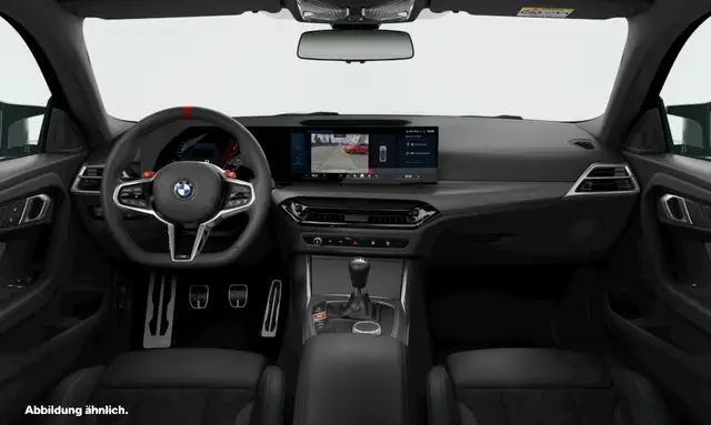 BMW M2 view 3