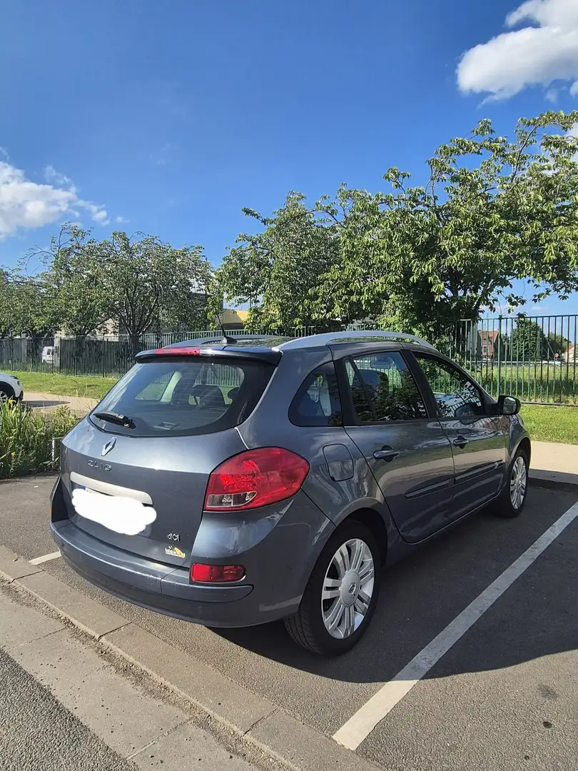 Renault Clio 3 BREAK 1.5 DCi 75 CH 20th ANNIVERSAIRE CT OK 2011 - 2