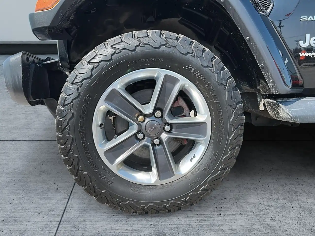 Jeep Wrangler photo Jeep Wrangler