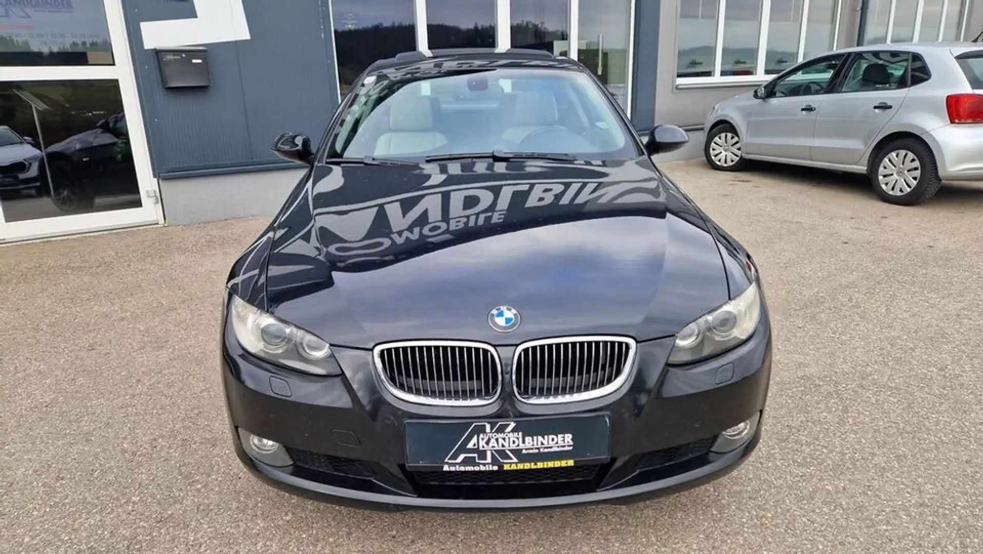 BMW 330 i xDrive Coupé Noir - 2