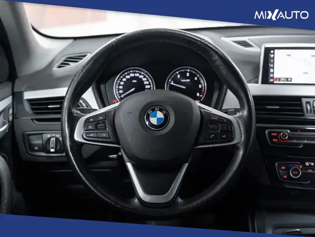 BMW X1 view 12