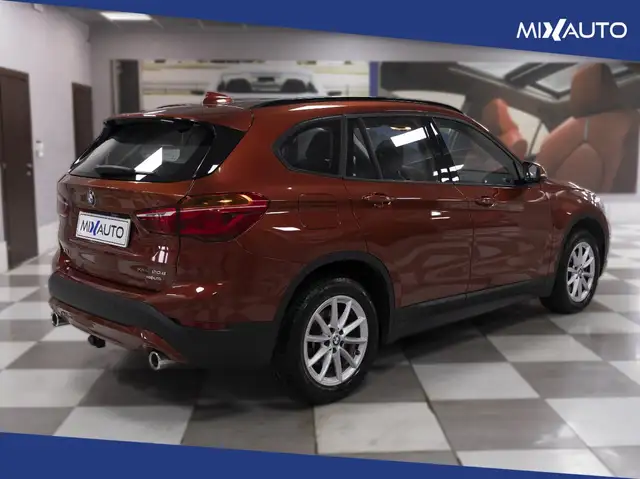 BMW X1 view 5