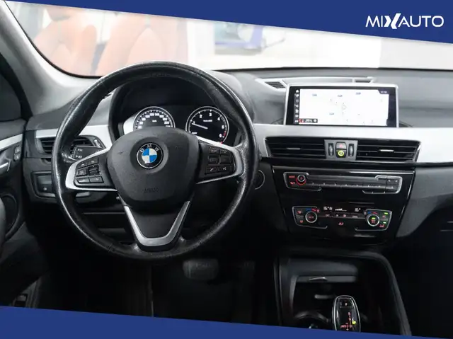 BMW X1 view 11