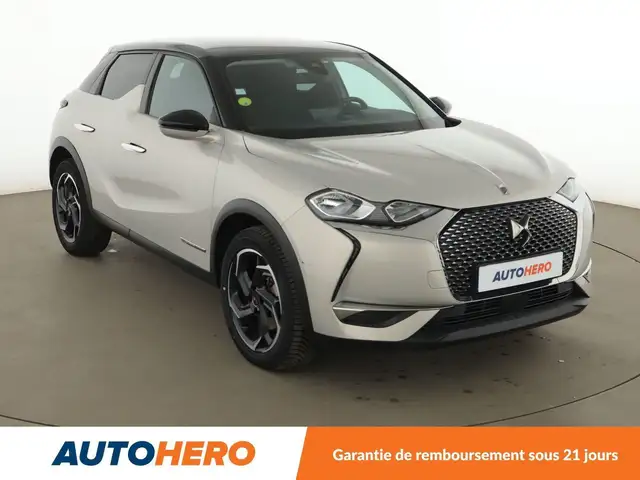 DS Automobiles DS 3 Crossback view 8