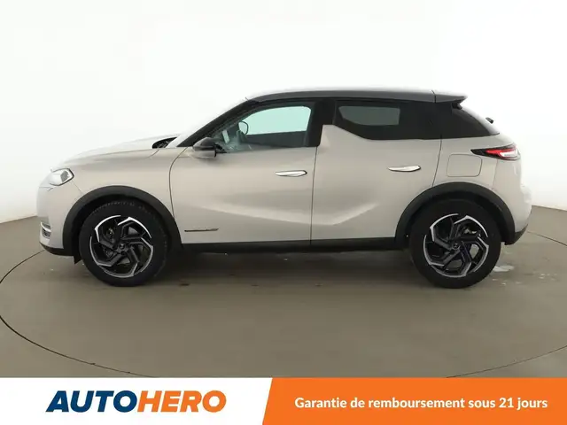 DS Automobiles DS 3 Crossback view 3