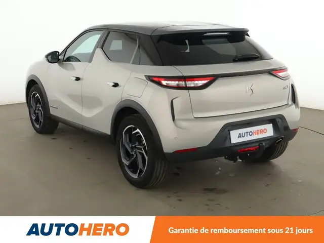 DS Automobiles DS 3 Crossback view 4