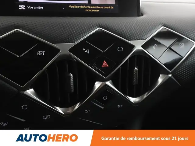 DS Automobiles DS 3 Crossback view 24