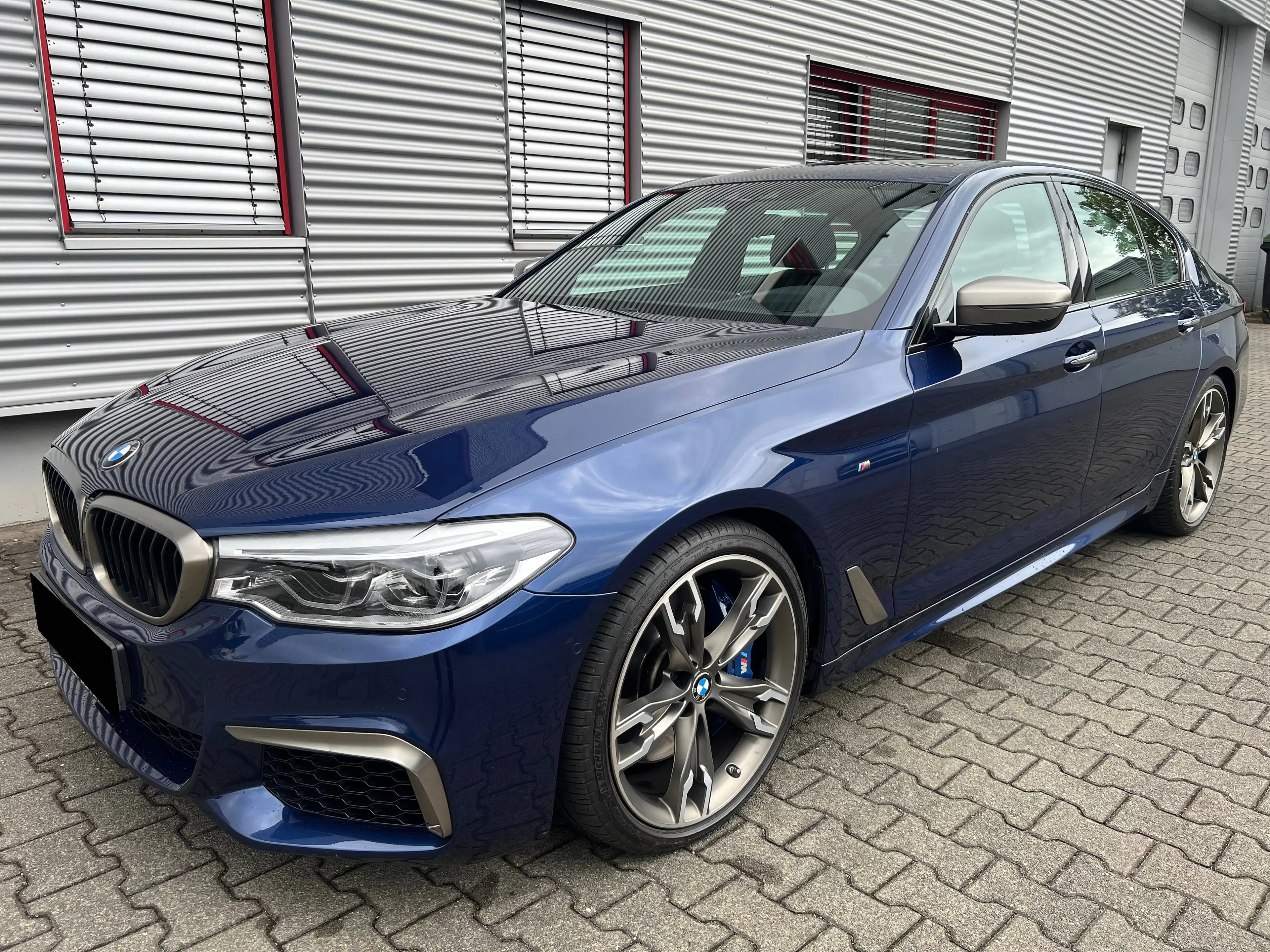 BMW M550 i xDrive TopZustand — photo 2