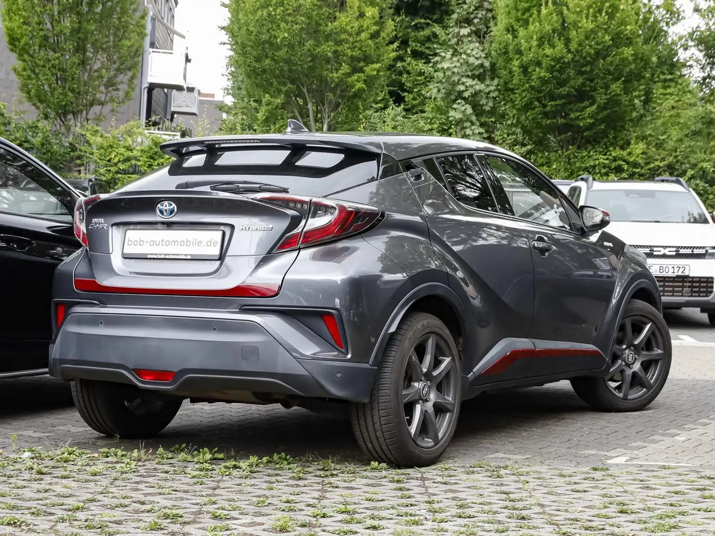 Toyota C-HR 1.8 Hybrid Lounge *NAVI*SHZ*PDC* Grau - 2