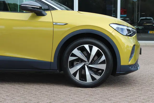 Volkswagen ID.4 view 14