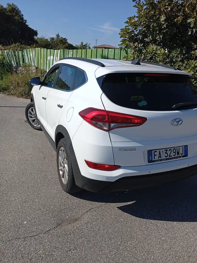 Hyundai TUCSON 1.7 crdi Xpossible 2wd 115cv - 2