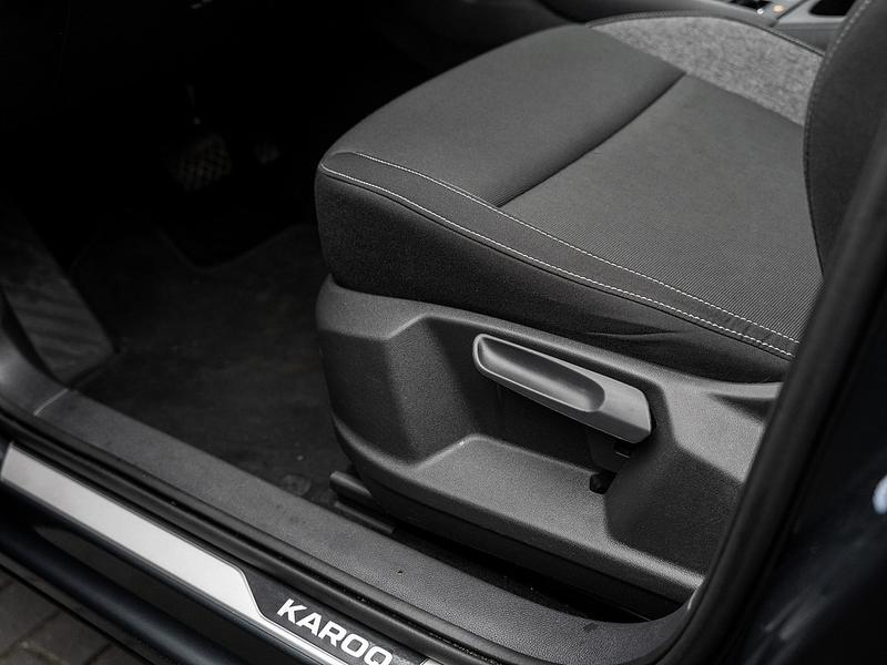 Skoda Karoq 2.0 TDI Drive 4x4 DSG AHK PANO Kam Navi — photo 14
