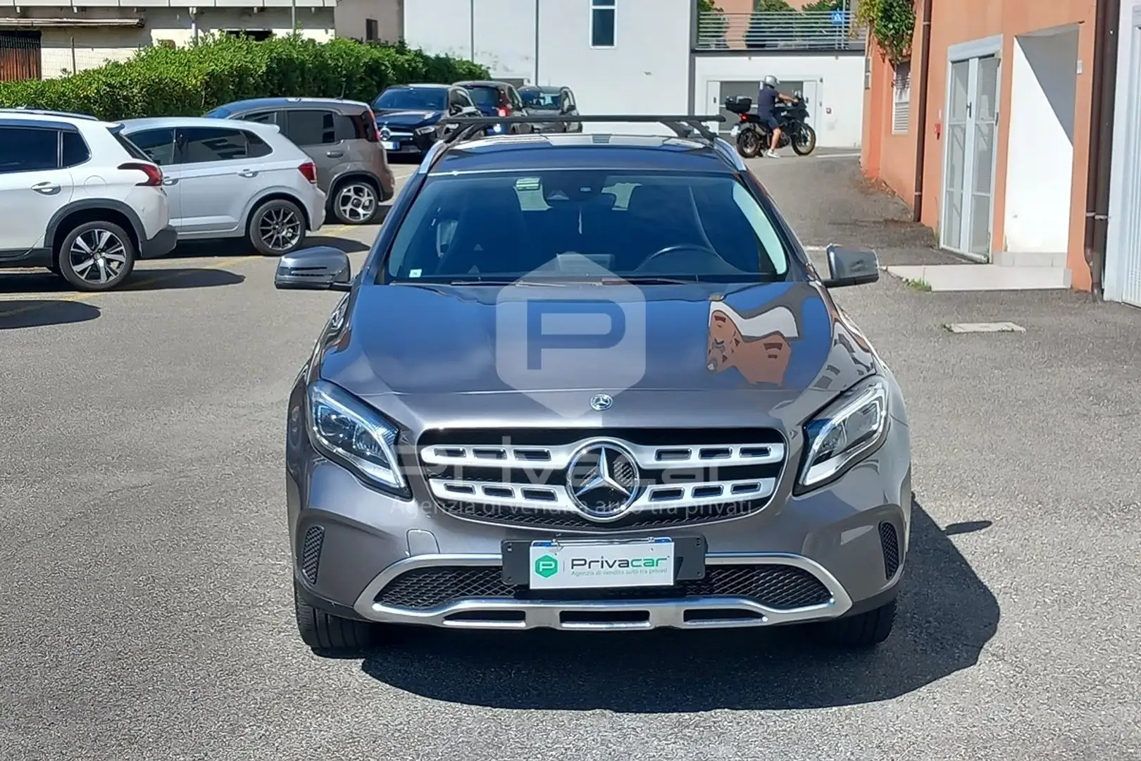 Mercedes-Benz GLA 180 GLA 180 d Sport Argento - 2