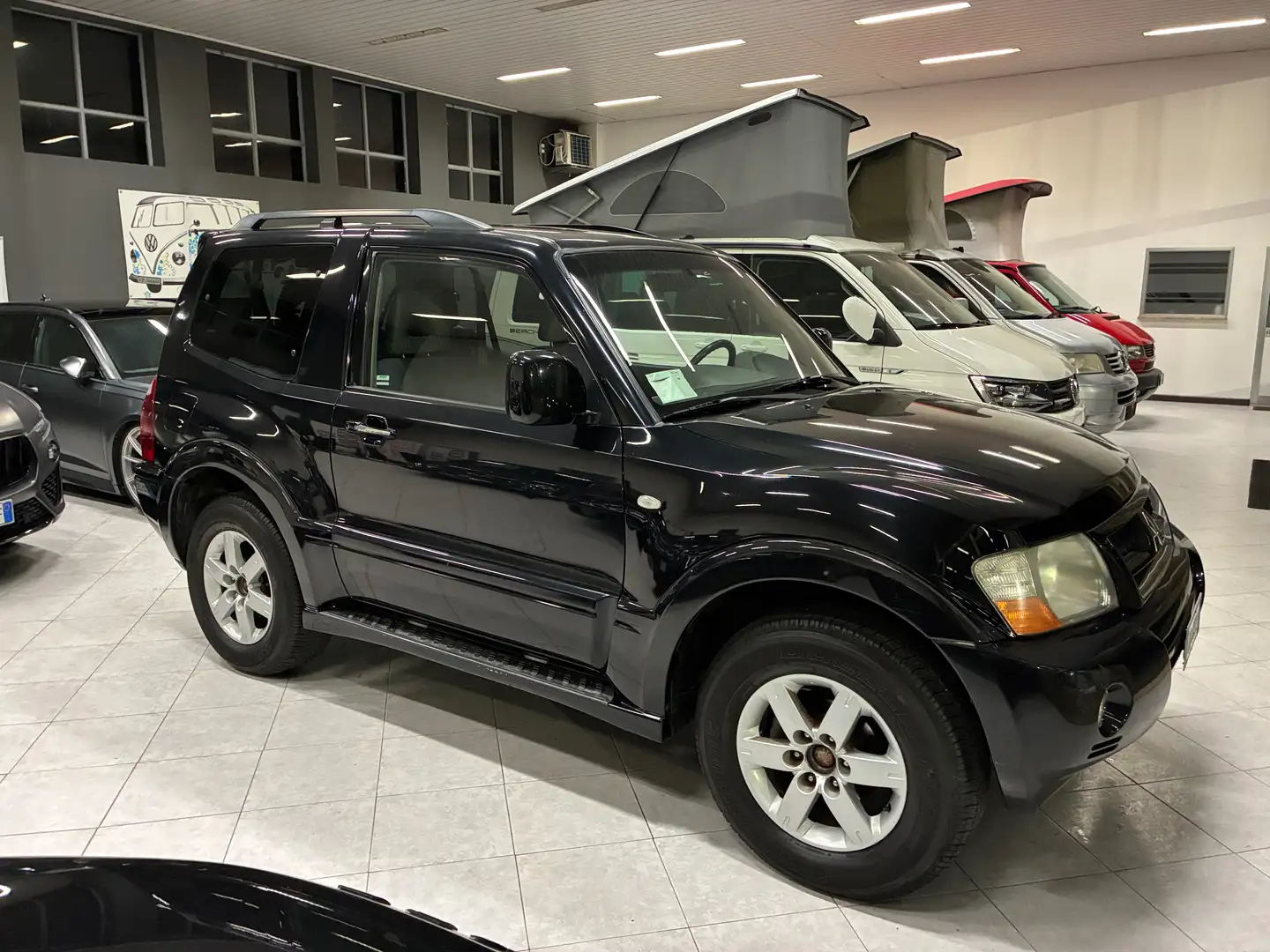 Mitsubishi Pajero Pajero 3.2 tdi 16v di-d Invite - 3 porte Nero - 2