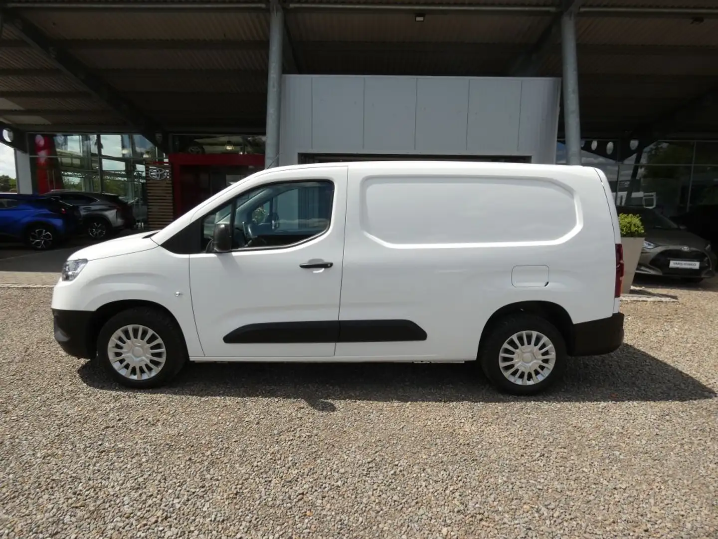 Toyota Proace City Meister L2 1,5D*AHK+Allwetter+Klima+PDC Wit - 2