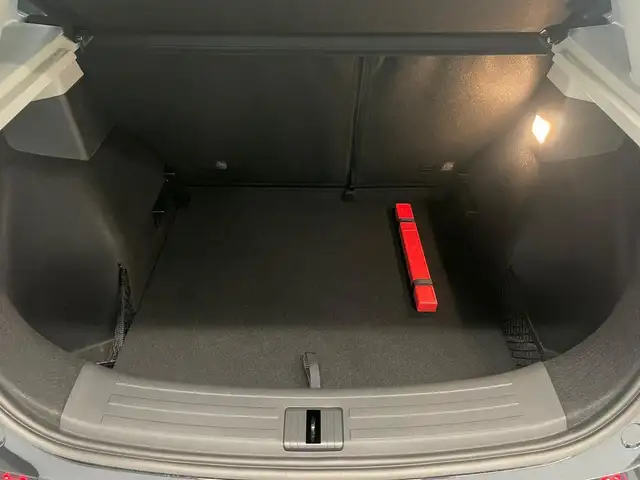 MG ZS view 9