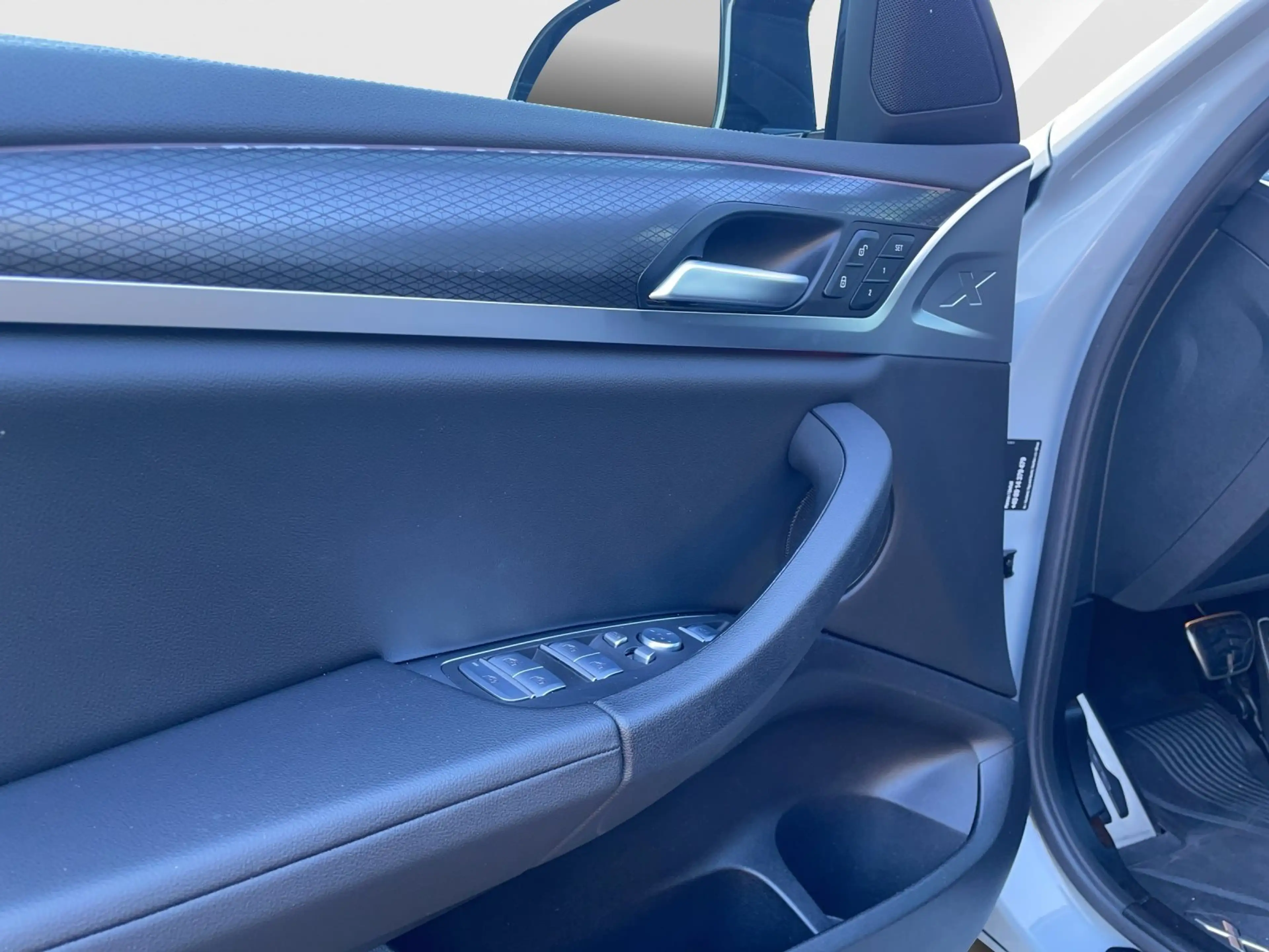 BMW X4 M 40d AHK/ DrivAss Prof./ Laser/ HUD/ Standhzg./ Pan — photo 10