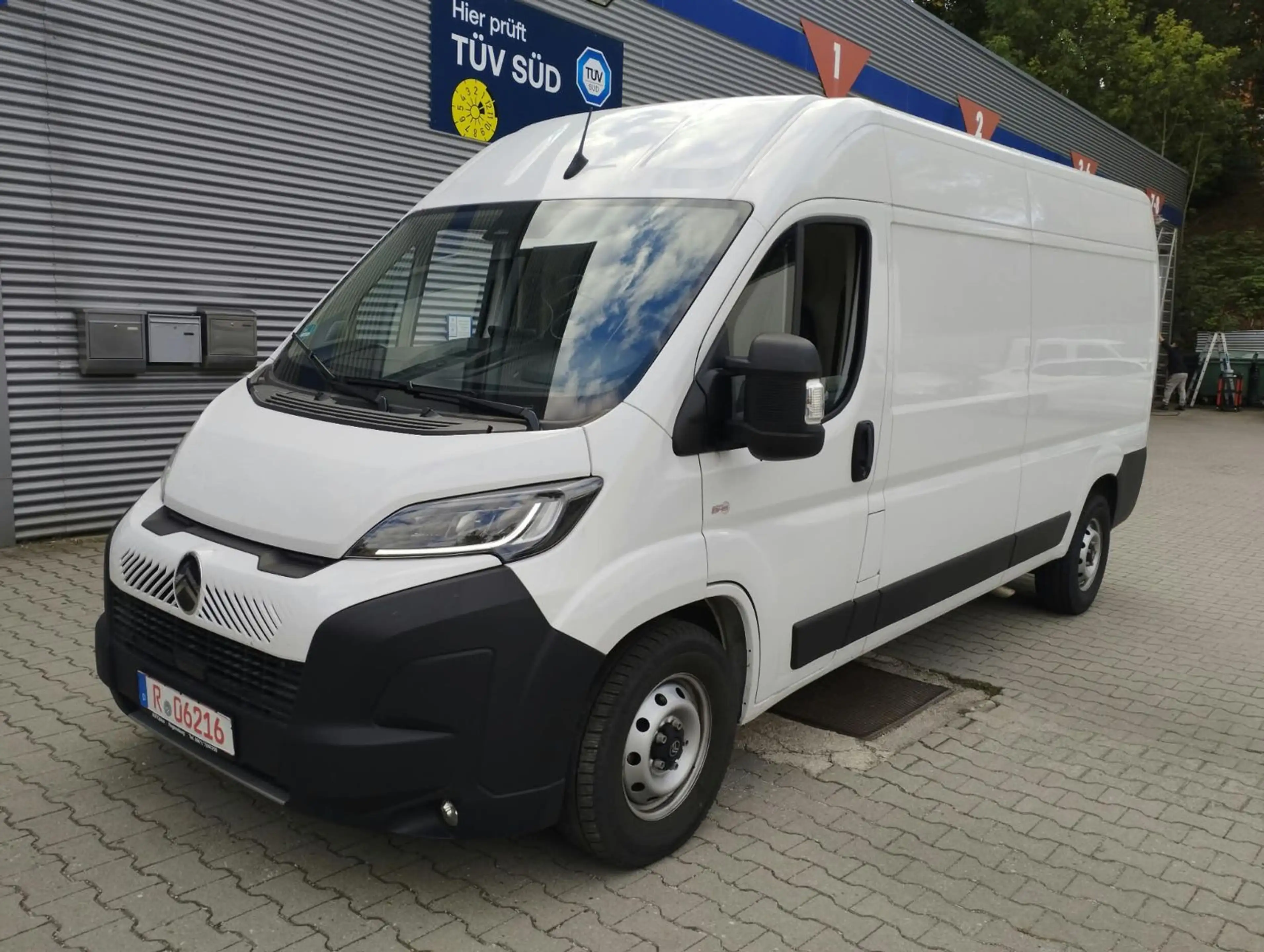 Citroen Jumper Kasten Hochraum 35 L3H2 — photo 4