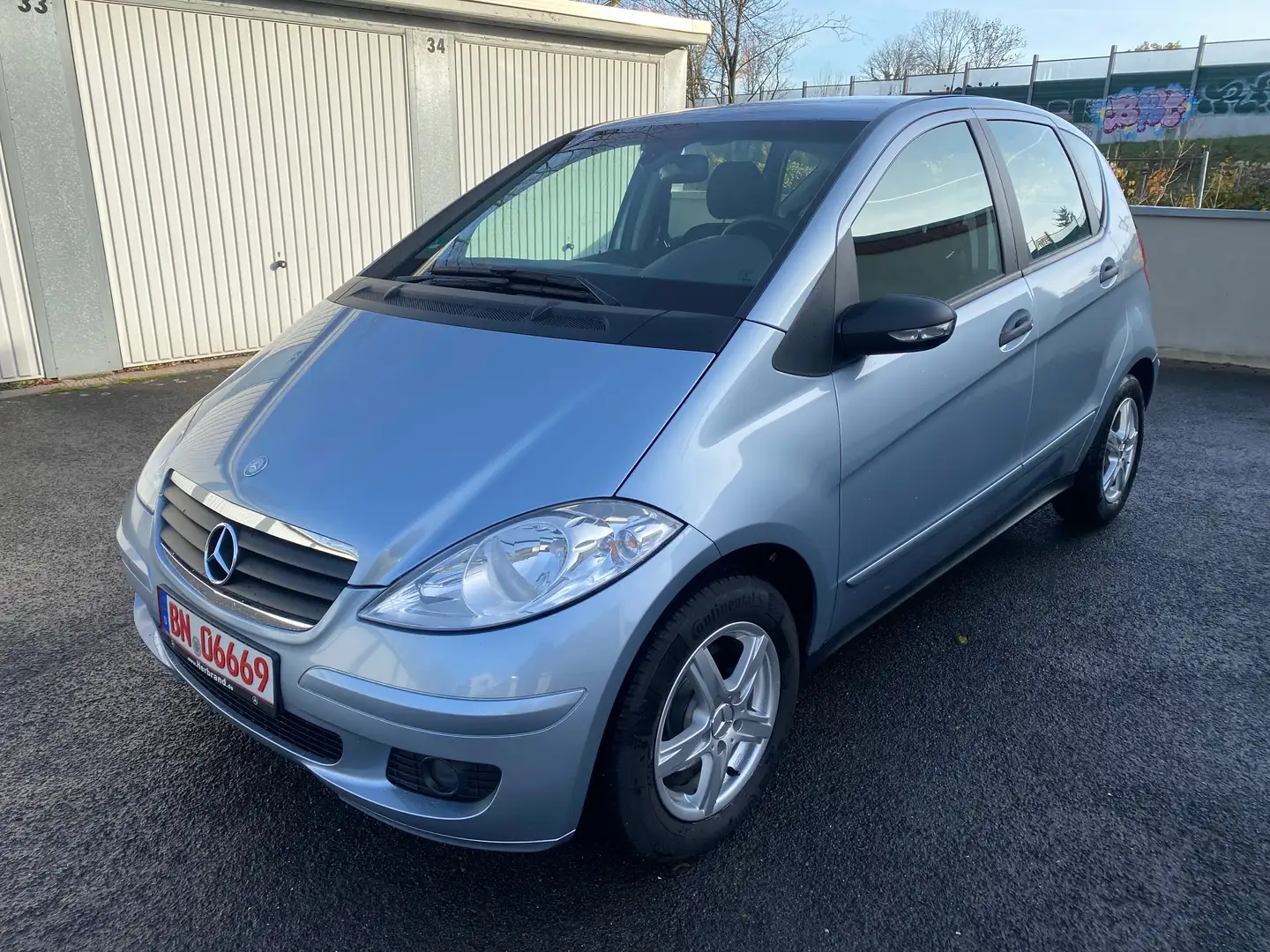 Mercedes-Benz A 150 TÜV12.2026ScheckheftKlimaSHZ.Licht+Regen Sensor Niebieski - 1