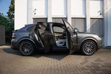 E-Hybrid Coupé LEDER KREIDE-BURMESTER-EXCLUSIVE-VOLL!!!