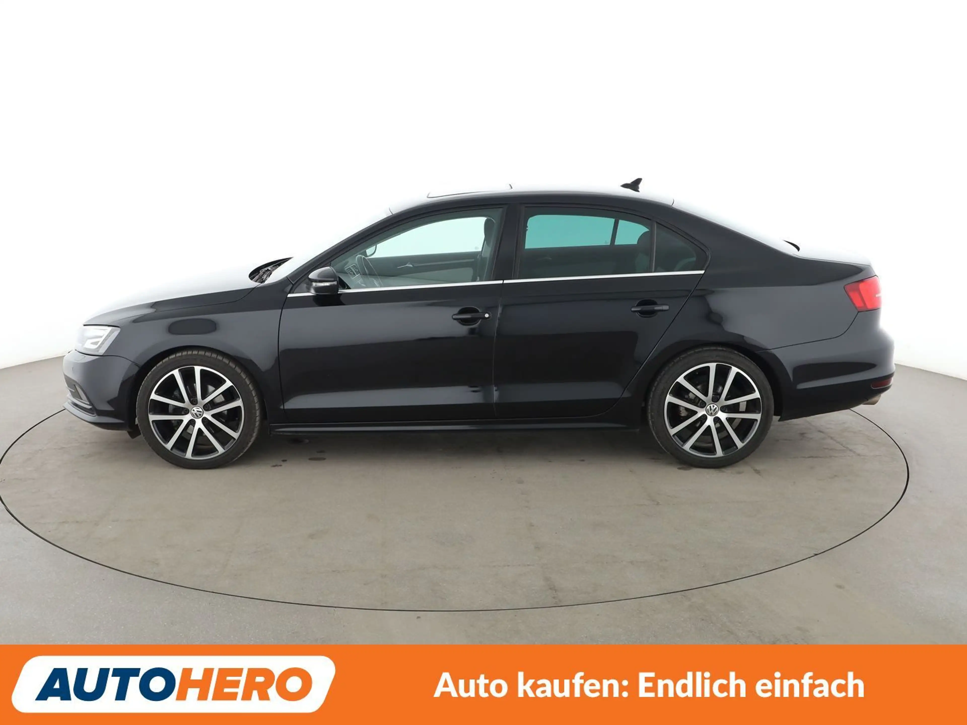 Volkswagen Jetta 2.0 TDI BlueMotion*NAVI*CAM*TEMPO*SHZ* — photo 3