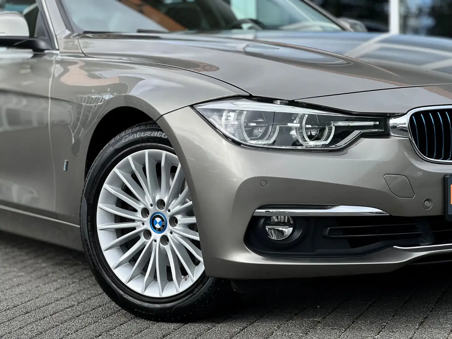 BMW 330 e iPerformance Luxury Line*HUD*Memory*Shz*LED Or - 2