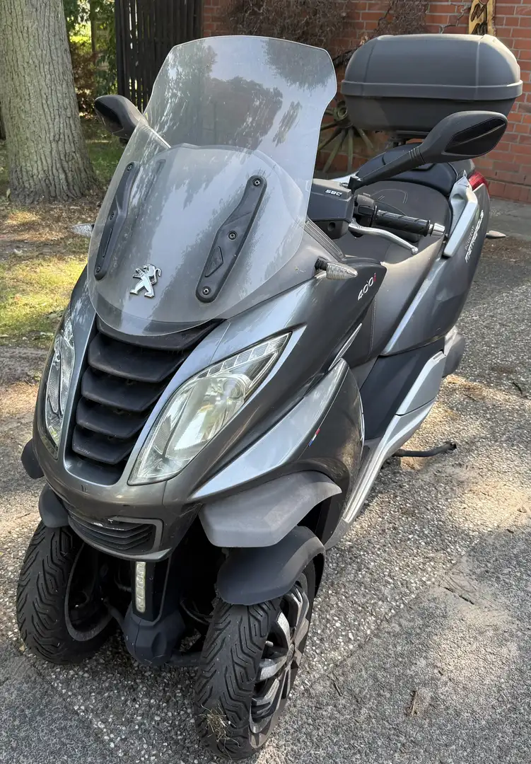 Peugeot Metropolis 400i - 2
