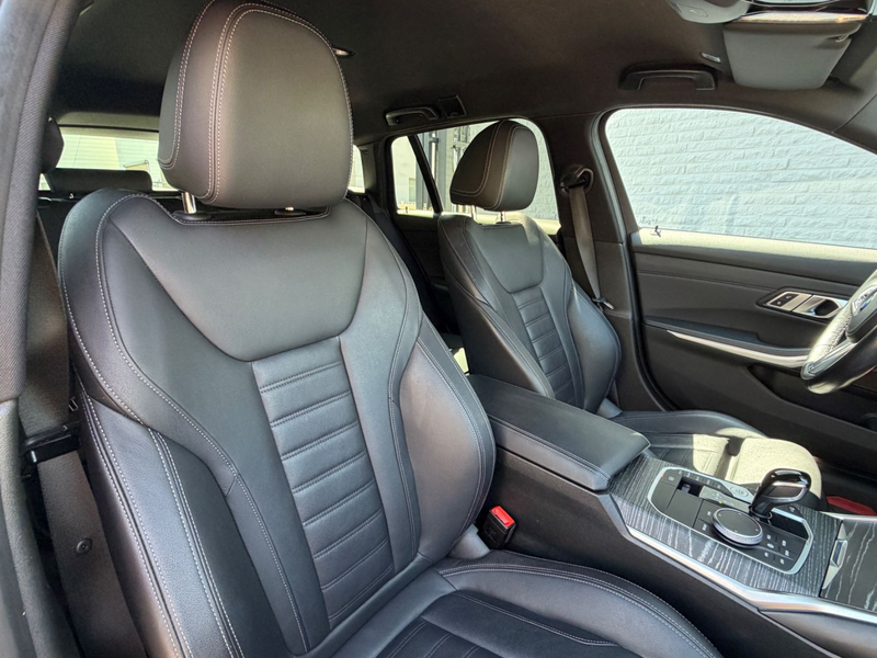 BMW 330 d xDrive M Sport Touring LASER LEDER — photo 11