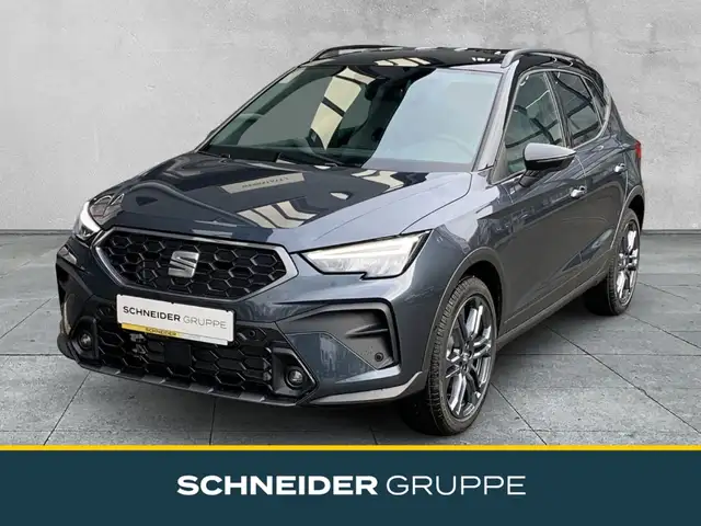 Seat Arona main image