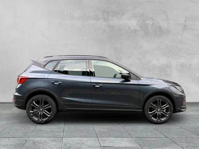 Seat Arona view 6