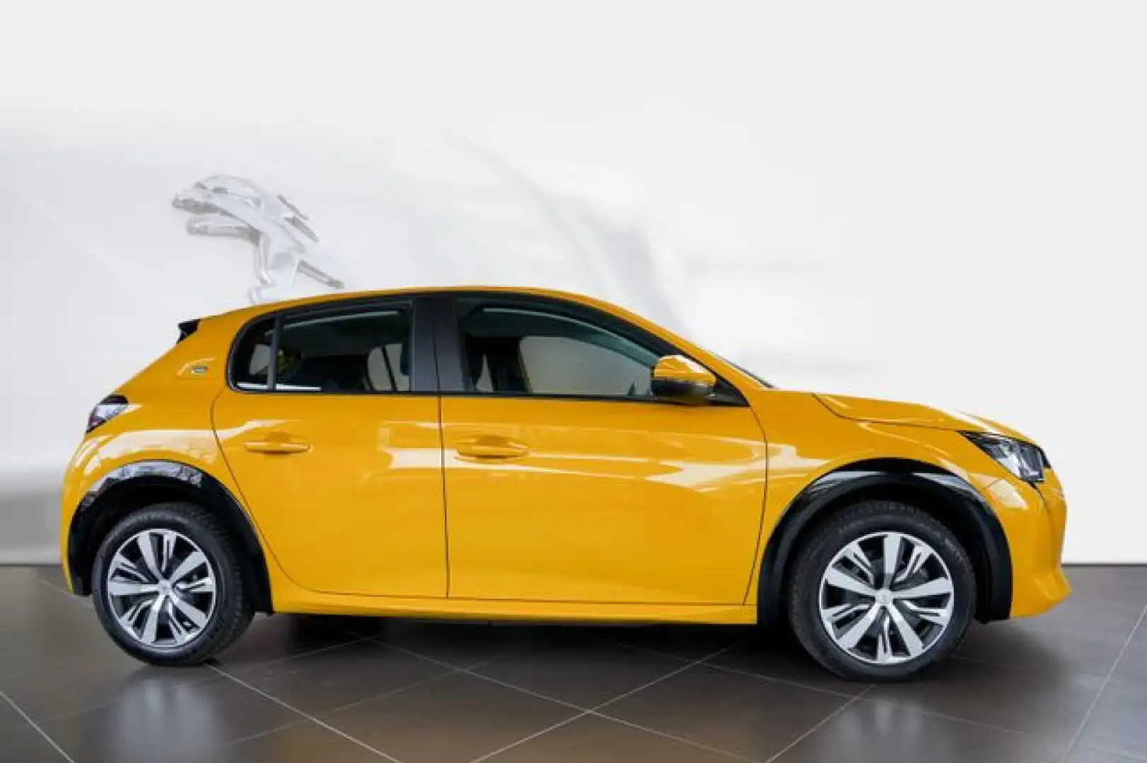 Peugeot 208 Elektromotor 136 Active Gelb - 2
