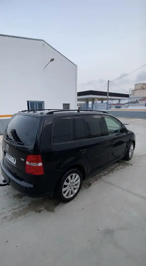Volkswagen Touran 2.0TDI Trendline - 2