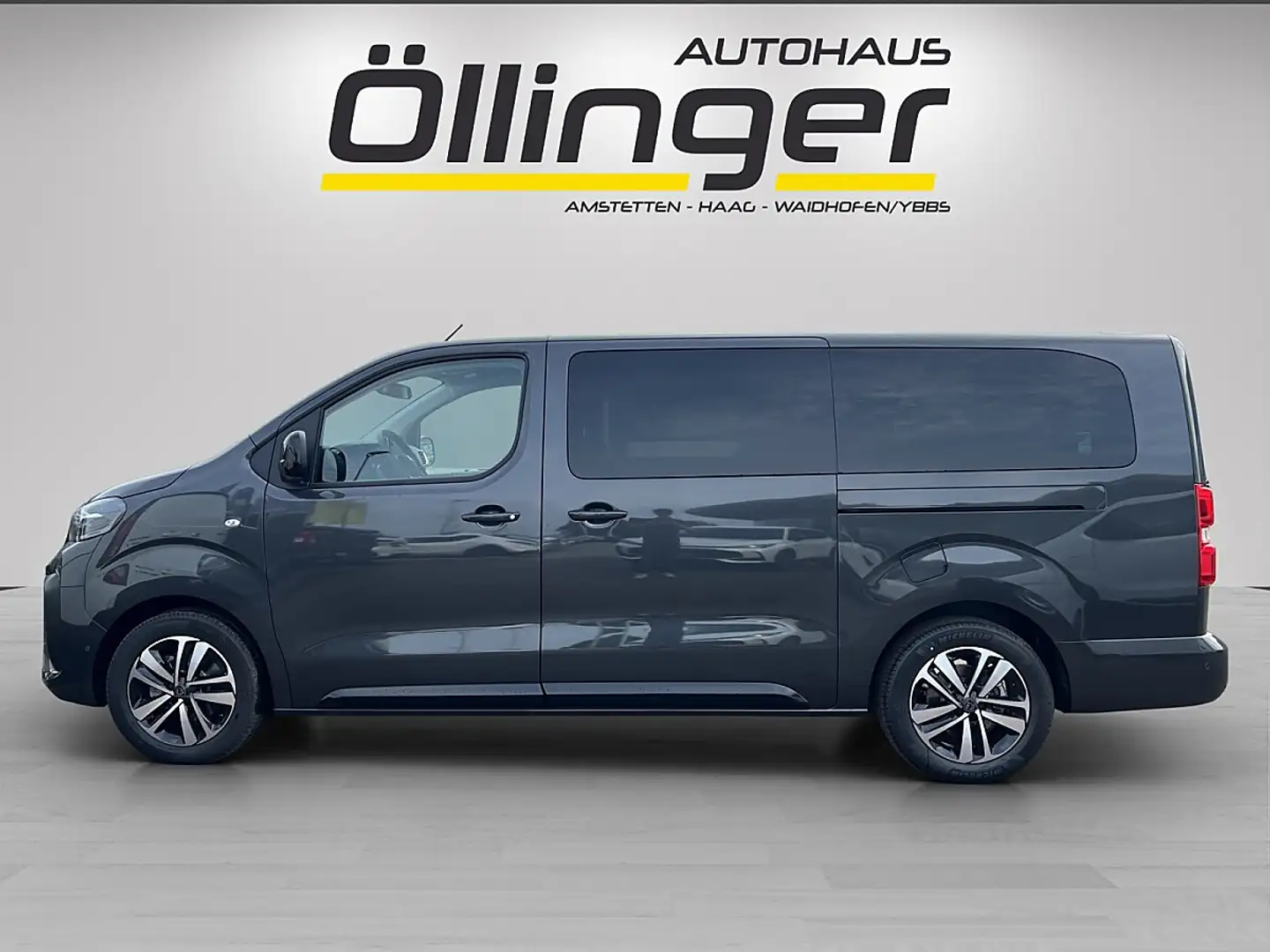 Peugeot Traveller Premium BlueHDi 180 Lang EAT8 Grau - 2