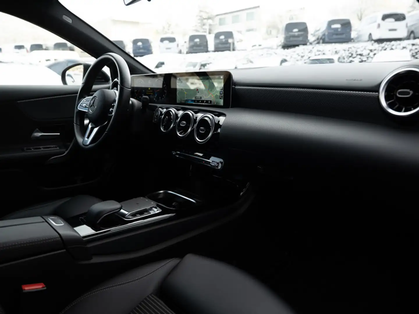 Mercedes-Benz A 200 Progressive/LED/Park-Assist/SHZ/Temp/17' Schwarz - 2