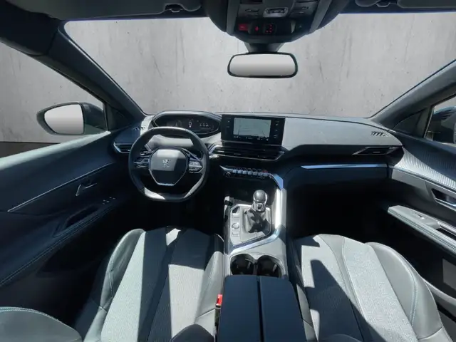 Peugeot 3008 view 12