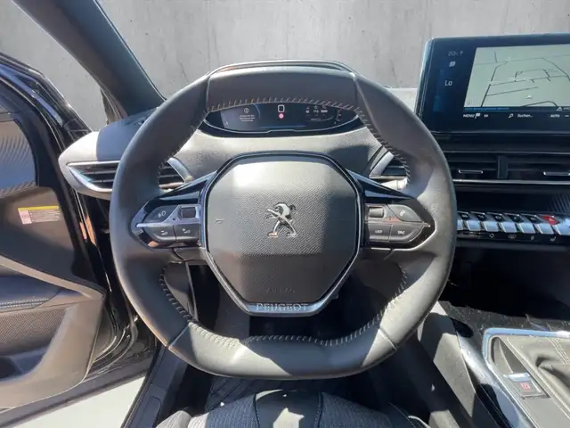 Peugeot 3008 view 10