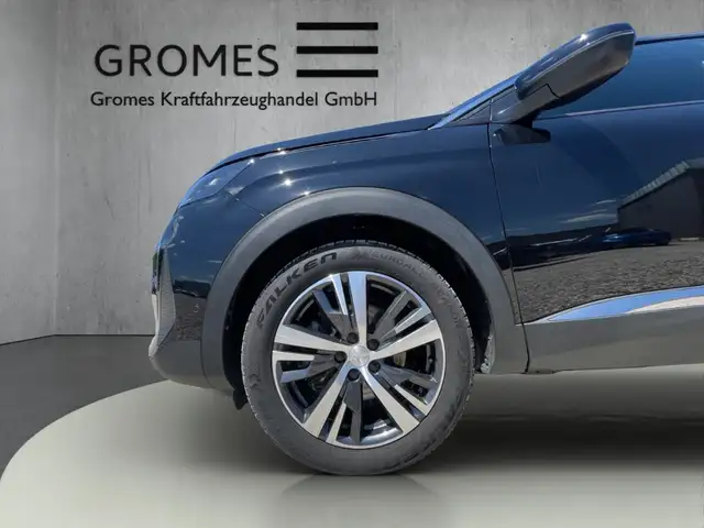 Peugeot 3008 view 11