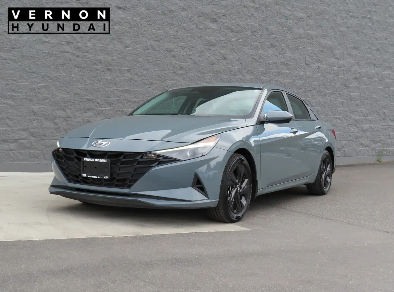 2022 Hyundai ELANTRA