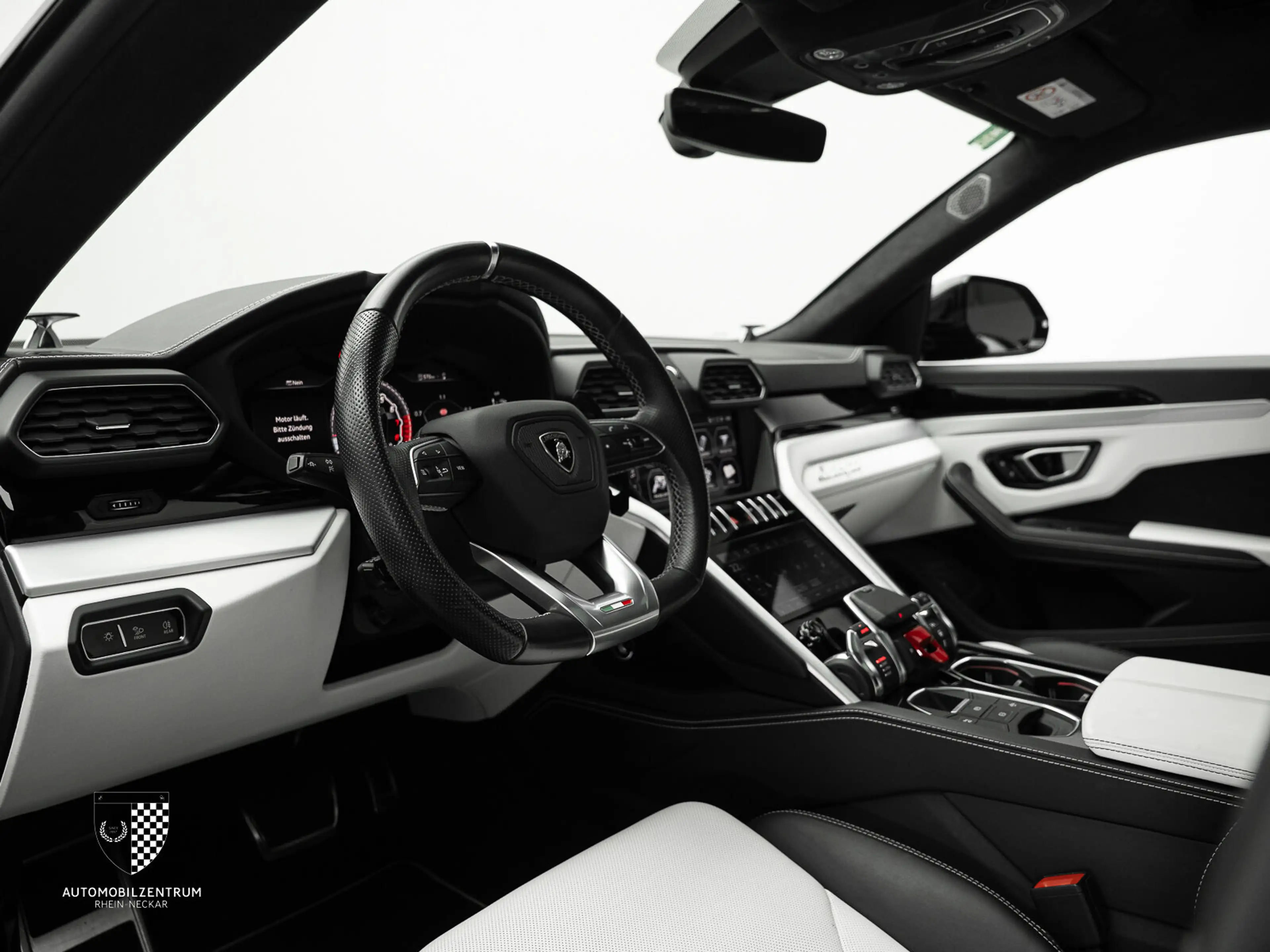 Lamborghini Urus Urus RearEntertainment/FullADAS/Style/Pano/B&O — photo 10