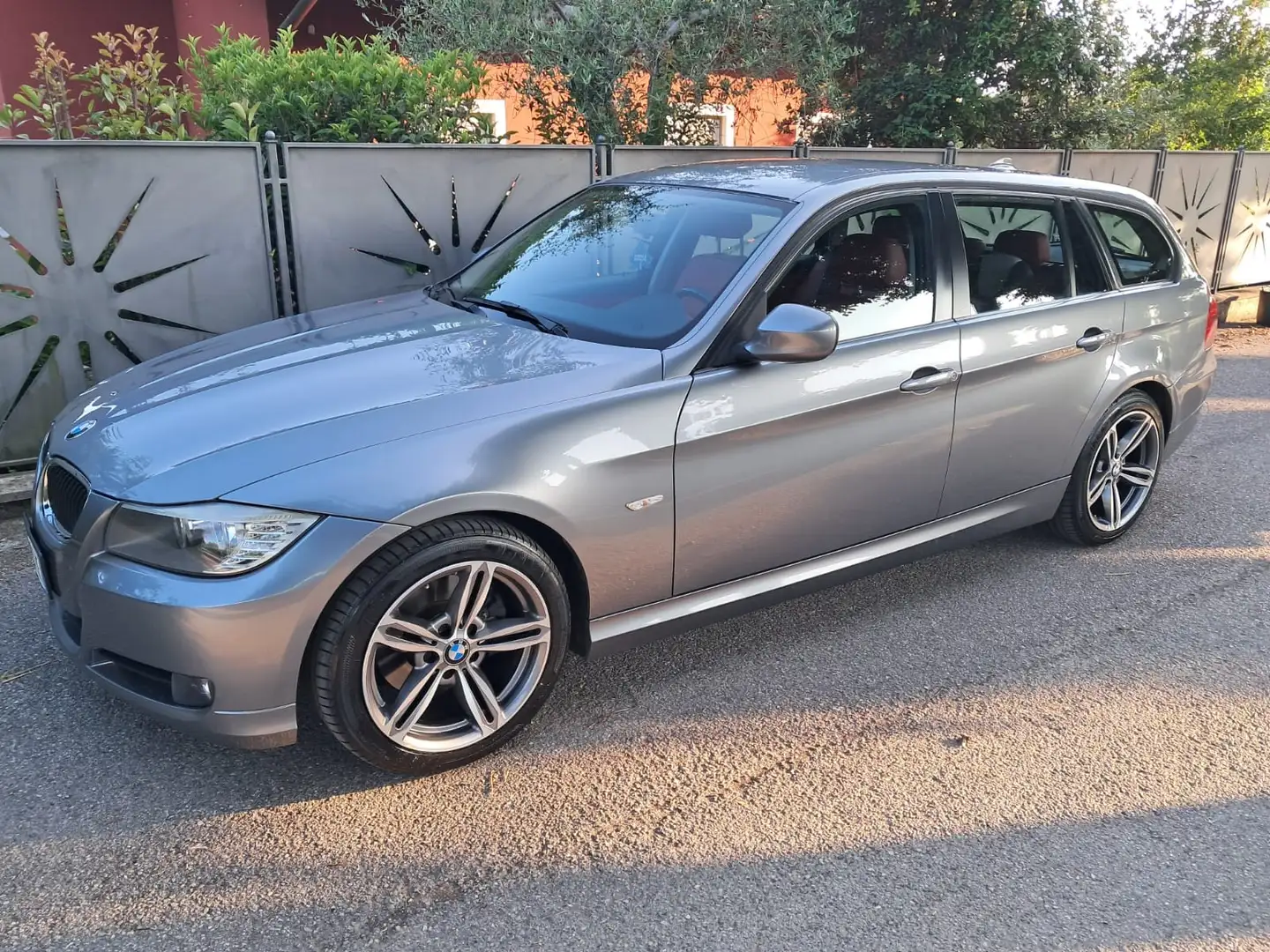 BMW 320 touring Eletta 320 d Automatica - 2