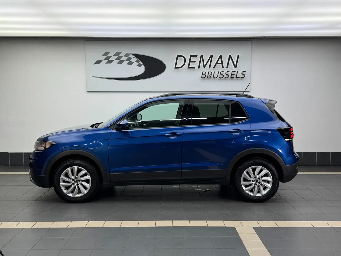 Volkswagen T-Cross 1.0i DSG 7 Azul - 2