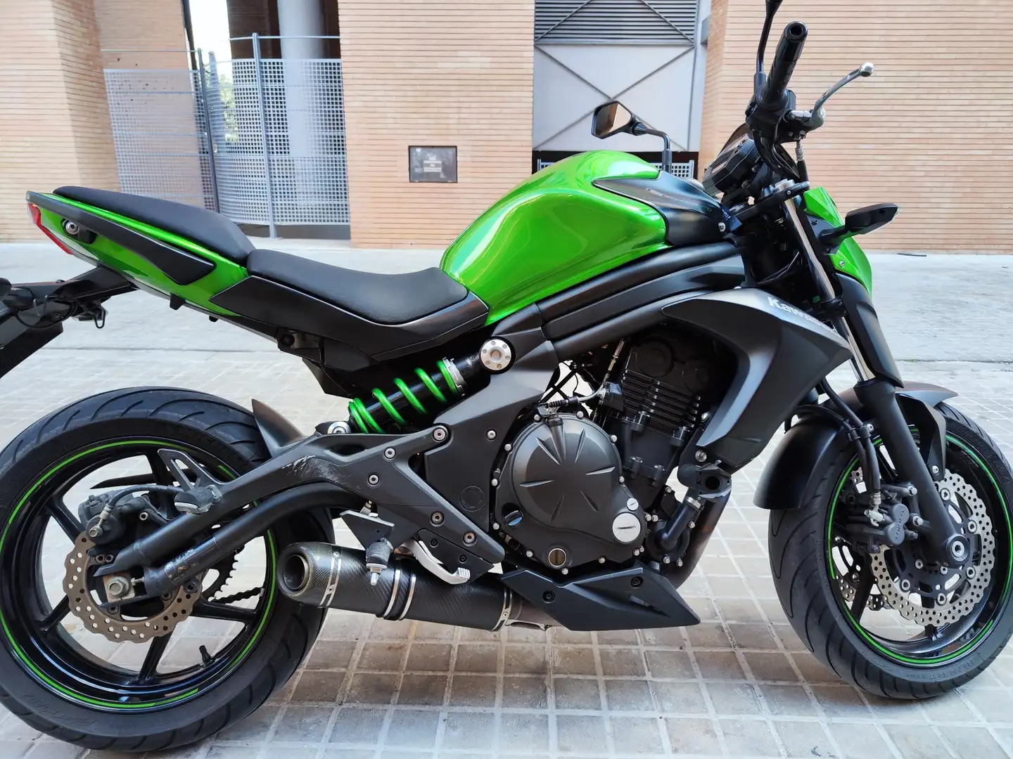 Kawasaki ER - 6 N Green - 1