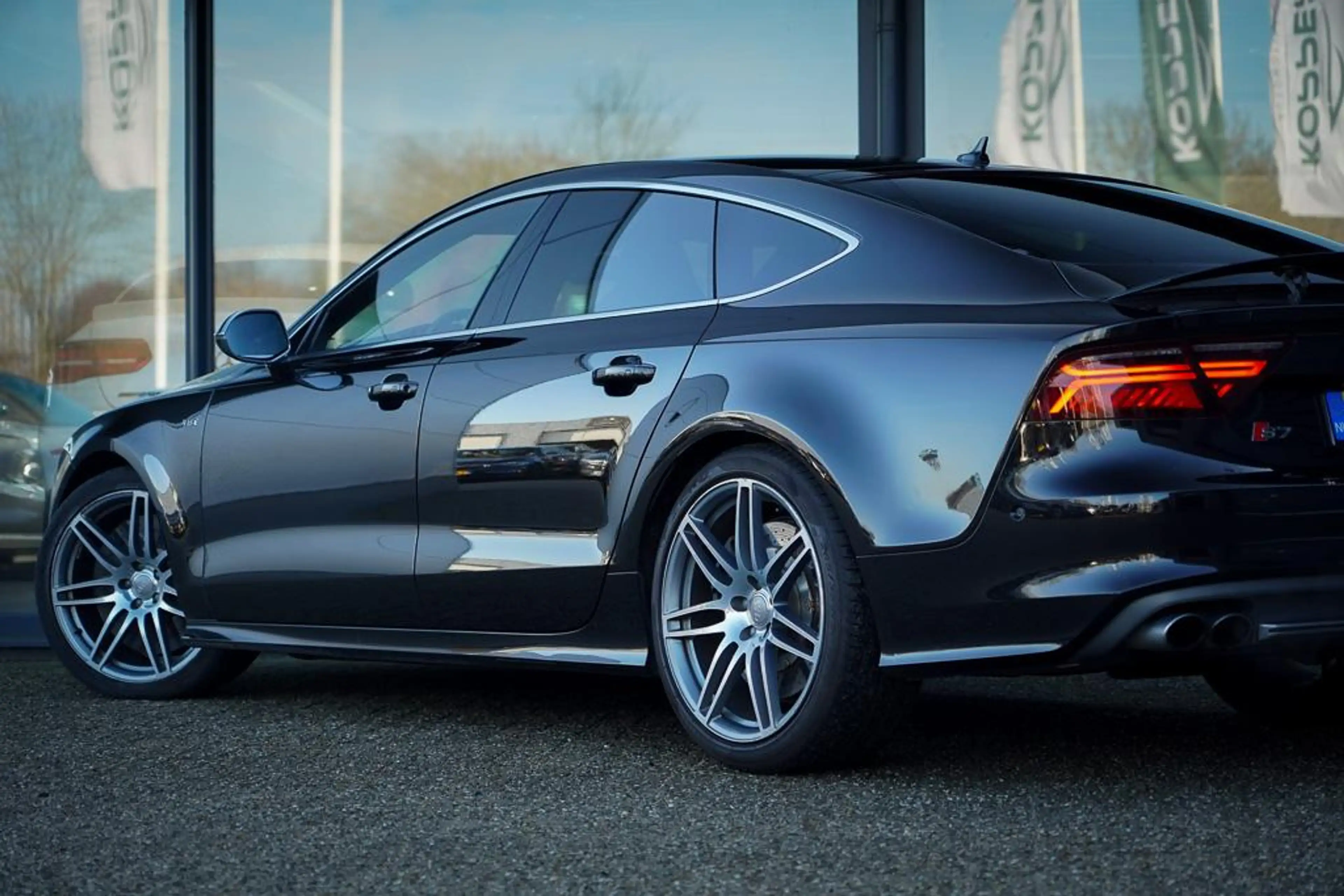 Audi S7 Sportback 4.0 TFSI A7 quattro Pro Line plus / B&O — photo 26